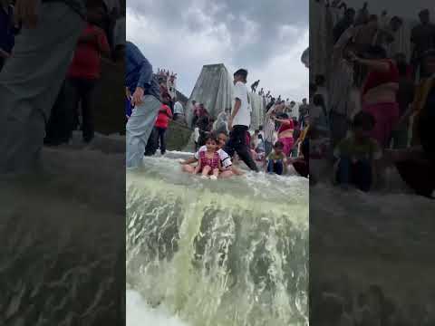 #enjoylife #waterfall #children #love #ytshort #yt #automobile