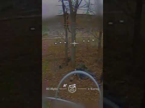 Дрон К-2 припаркував МОТОЦИКЛІСТА