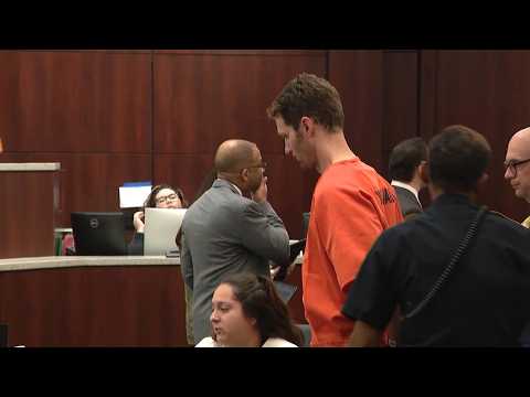 <strong>Lee</strong> Gilley faces new lawsuit <strong>from</strong> slain wife's parents