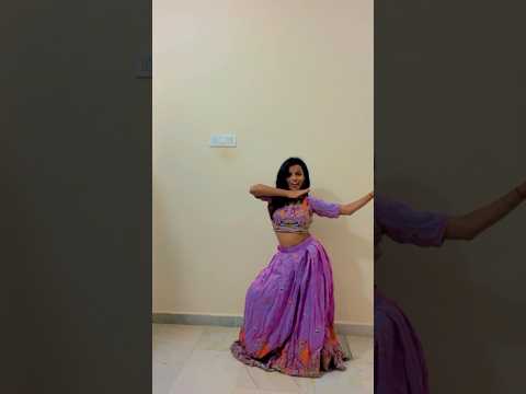 Unakkul Naane #trending #dance #dancer #dancerhood001 #dhcvibes ♥️♥️♥️