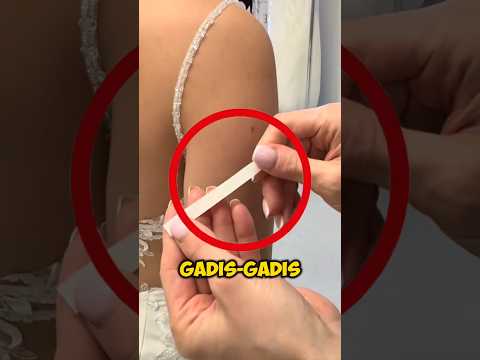 trik simpel ini bikin tali baju gak akan lepas saat pesta 😲