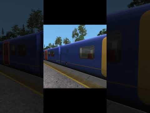 Class 450 departs Sway (TS Classic) #shorts