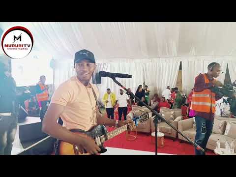 TONNY YOUNG KUGURUKIA ANDU A NAIKURU NA RWIMBO #mugithi