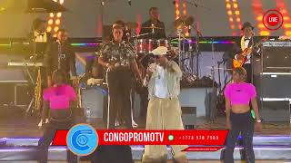 KOFFI OLOMIDE ET CINDY LE COEUR LIVE A KAMPALA