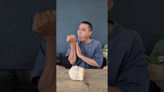 Tay trần quýnh bể dừa