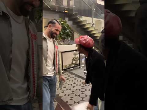 Guys!! Is this Drake ??🤯😳 #godsplan #nigeria #drake #viral #viralvideo #america #life #surprise