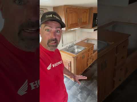 It’s coming along quite nicely! @CopperTopBloomsandGarden #layoff2025