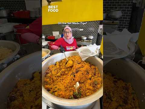 RM200 Huge Nasi Talam📍Briyani Talam Madina, Shah Alam ⏰11am-10.30pm (Monday closed)