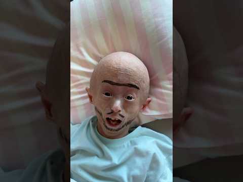 욘니 얼굴에 낙서하기