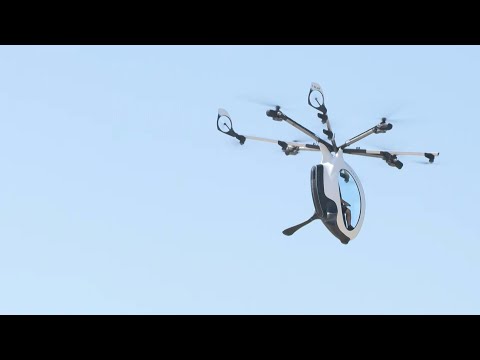 Franky Zapata takes off over Channel in new AirScooter | AFP