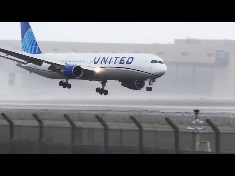 767 Landing Goes Wrong