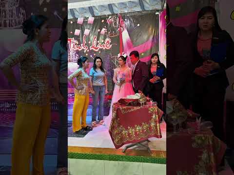 Bỏ Vợ Đi Đám Cưới Với Người Khác ??? #windnet #haihuoc #tiktok #nguyenmythanh #shorts #shortsvideo