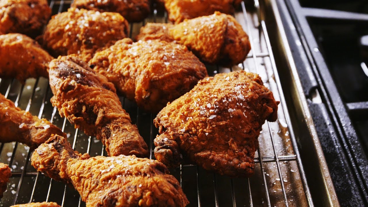 How To Make The Most Perfect, Crispy Fried Chicken EVER - Delish Insanely Easy