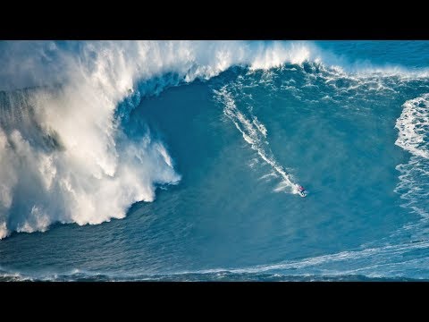 Les nouvelles limites du BIG WAVE RIDING !