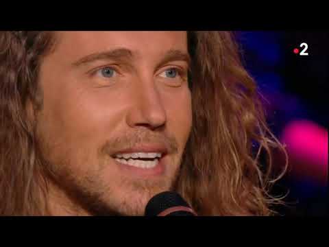 Julien Doré - Tous les garçons et les filles - Françoise Hardy Cover (Live Taratata 2021)