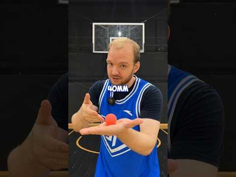 🔥ЗАБИВАЕМ МЯЧАМИ ОТ 1 ДО 100⚽️🏀🏈🎾 #shorts #баскетбол