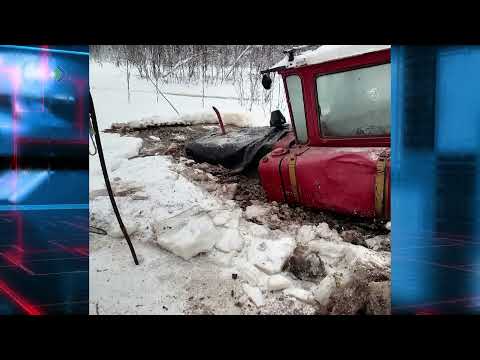 В Ижемском районе трактор провалился в болото
