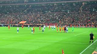 Galatasaray-Rizespor Gomis’in kaçırdığı penaltı ve penaltı verilme anı tribün çekimi