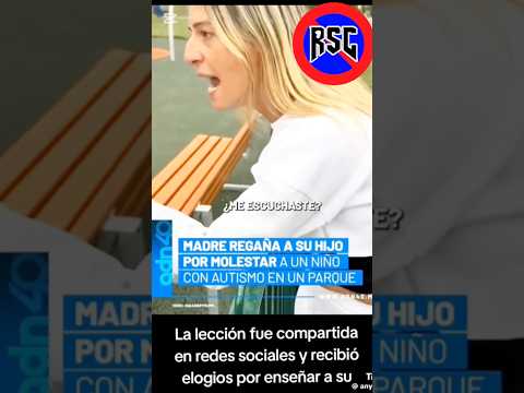 " madre #regaña a su hijo por #molestar a un #niñoconautismo 😡 #REDSinCensura
