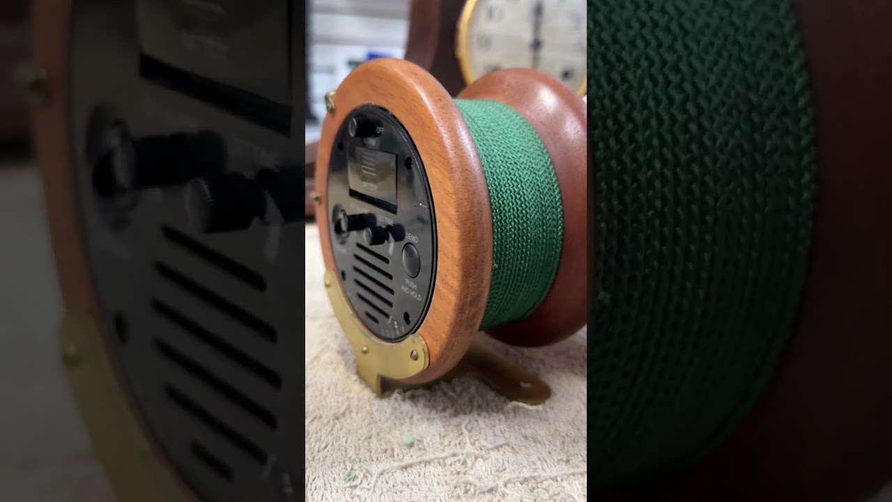 Screaming Reel Alarm Clock