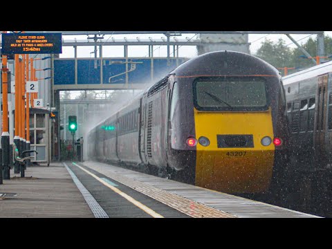 A few trains at Bromsgrove (09/08/21) - Christmas Calendar Day 6