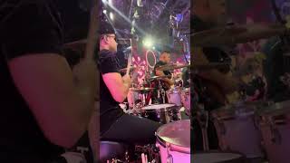 Simone Mendes canta Mulher foda  ao vivo no Silvio Santos - Marcelo Falcão Baterista 10/11/24
