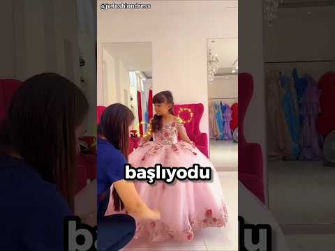 Prensese dönüşen kız 😍  (@jv.fashiondress - IG)