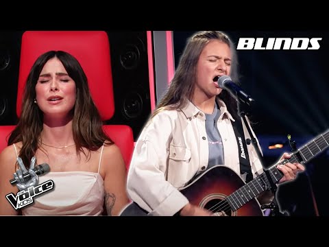 Goo Goo Dolls - Iris (Nejla) | Blind Auditions | The Voice Kids 2022