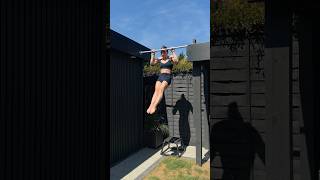 Offering children’s party entertainment 😂💪🏻 #calisthenics  #headshoulderkneesandtoes