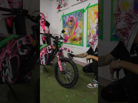 Spray painting 2 electric Dirty bikes for EMMO CANADA. #graffiti #anime #art #dirtbike #gaming #jbl