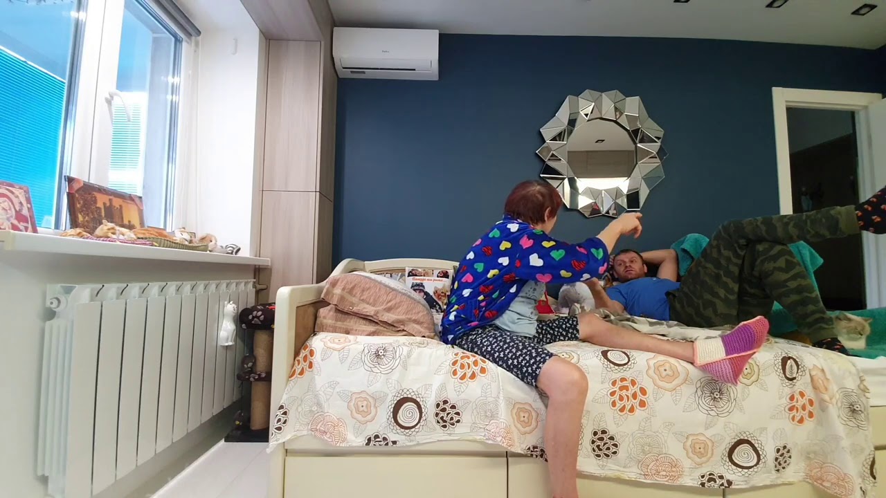 Мама СКРЫТОЙ КАМЕРОЙ О ГАРАЖЕ