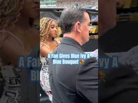 Blue roses for blue Ivy: fan brings flowers to Cowboy Carter tour in Paris for blue  #tamtonight