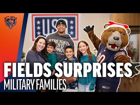 Justin Fields surprises military families | Chicago Bears video clip