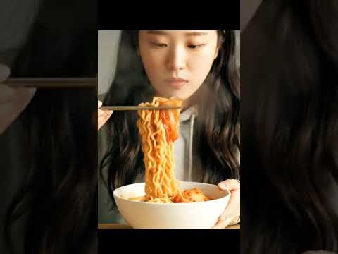 Korean spam instant noodle