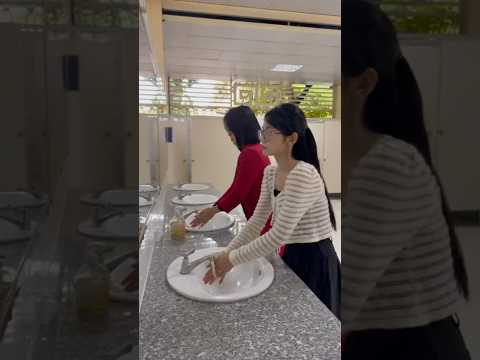 🇻🇳 Respect The Place #NhiReal #Kindness #EverydayHero#shorts #YouTubeShorts#viral#trending