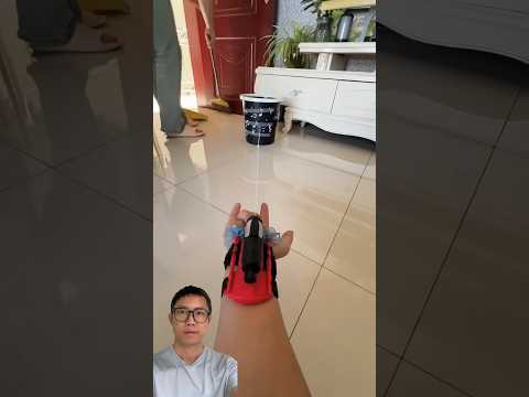 Găng tay phóng tơ nhện của em trai #trendingshorts #trendingvideo #shorts #shortsviral #viralshorts