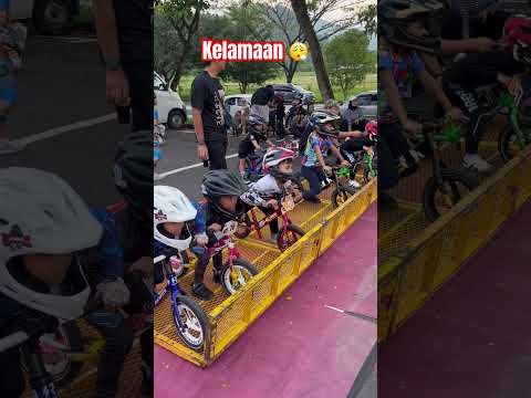 KELAMAAN 😮‍💨#shortvideo #balancebike #pushbike