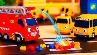 Acidente na estrada! 💨 Vamos chamar o caminhão de bombeiros e apagar o incêndio! 💦