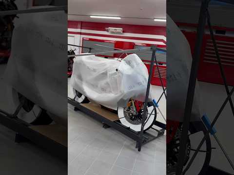 Ducati Panigale V4 Sp2 30 anniversario 916 Unboxing #ducati #panigale #superbike