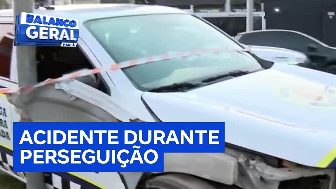 Carro da guarda civil bate em poste durante perseguição na zona sul de São Paulo
