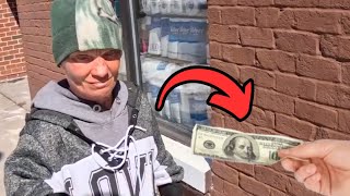 She Took the $20!