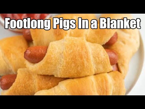 Footlong Pigs In a Blanket - Last-Minute Super Bowl Recipe