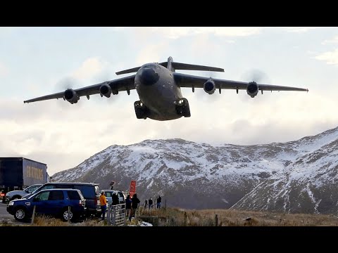 SNOW AND JETS IN THE MACHLOOP