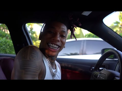 Driving a Hellcat With NLE Choppa!!!