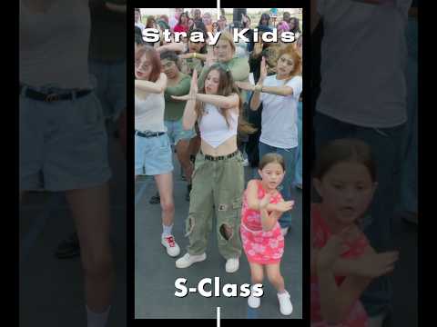 🇺🇸K-pop in public - Stray Kids “S-Class”!