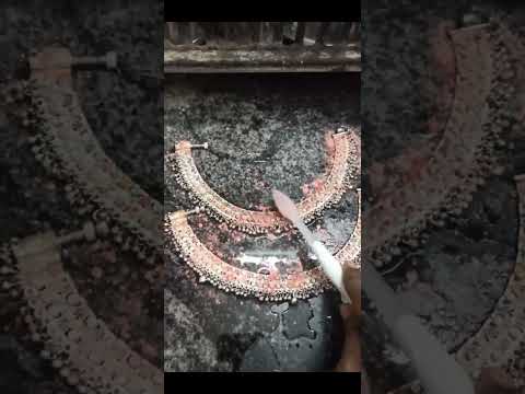 கொலுசு யூஸ் பண்ணலின்னா கருப்பாயிடும் #silver #cleaning #idea #tips #pitambari #shine #shorts #diy