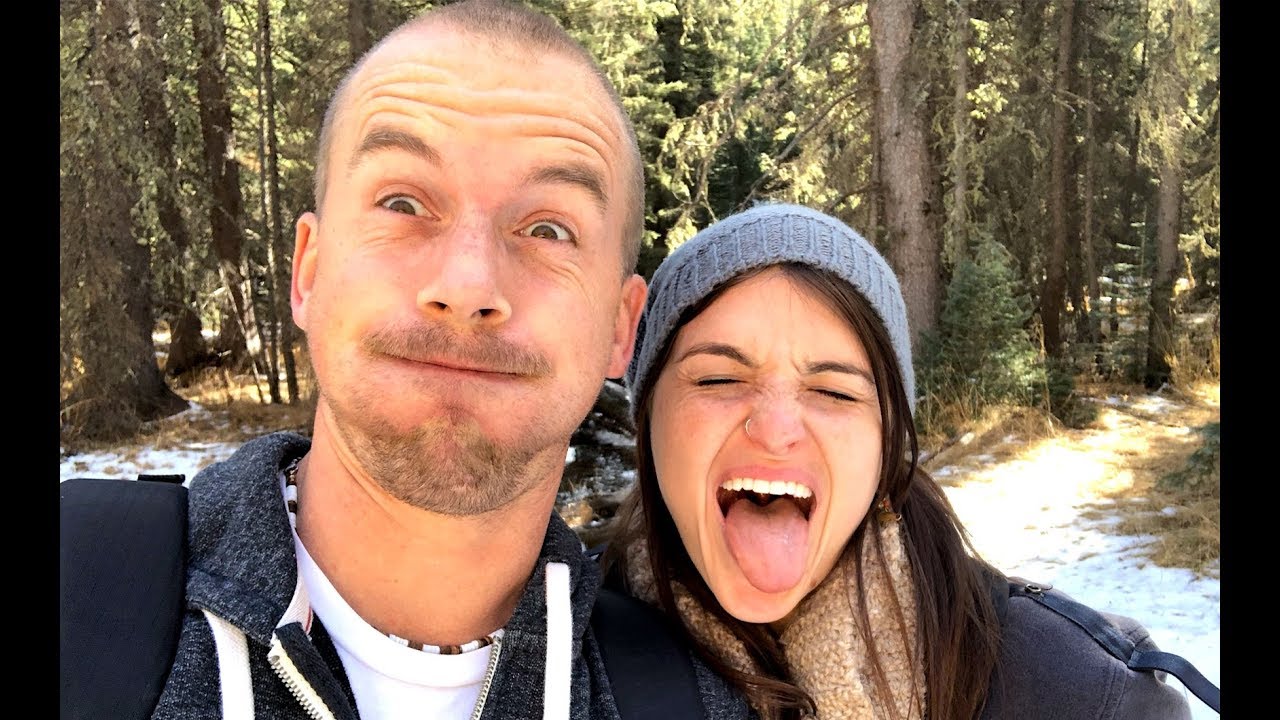 HOW WE SPENT CHRISTMAS EVE - XMAS VLOG - Jake & Nicole