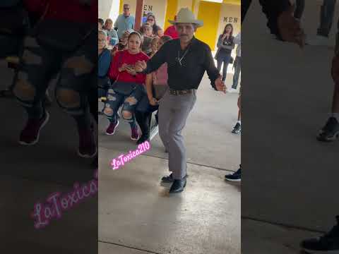 💞 #dance #bailadores #baile #bailando #chihuahua #bailacomigo #folklore #vamosabailar #dancing
