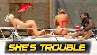 SHE’S NOT SHY AT ALL !! MIAMI RIVER GOES WILD | BOAT ZONE