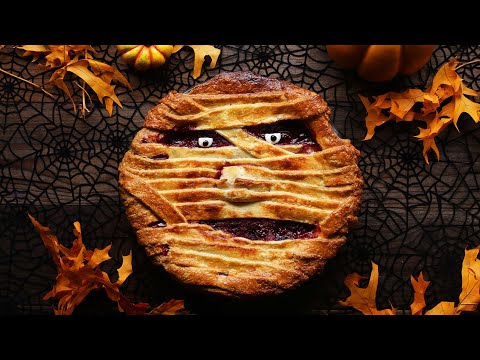 How To Make A Spooky Mummy Pie ? Tasty